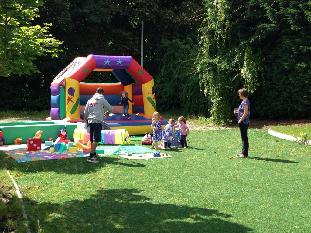 Bouncy, bouncy bouncy!!! Kids get in free with accompanying adult. Beer, food, cider good times #CSBF15