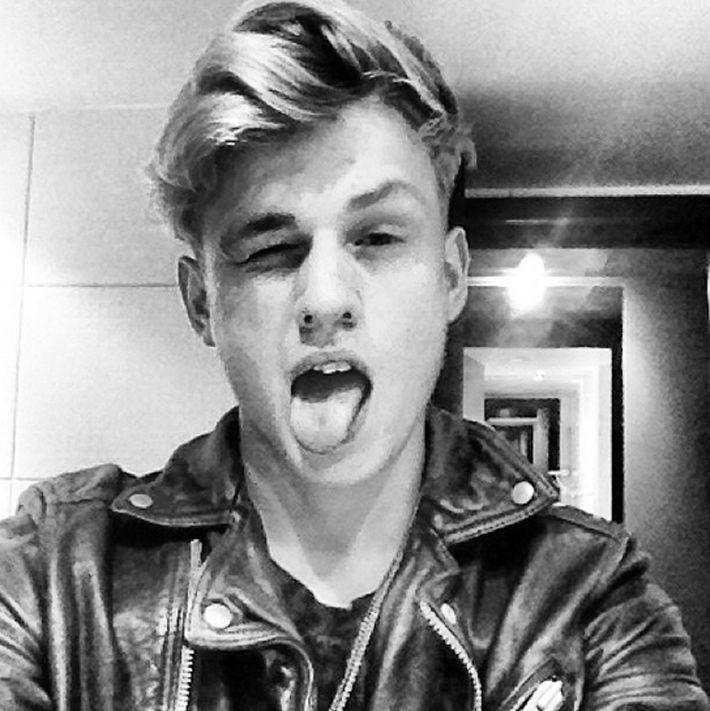 Happy Birthday to the fabulous man that is Tristan Evans love you lots   