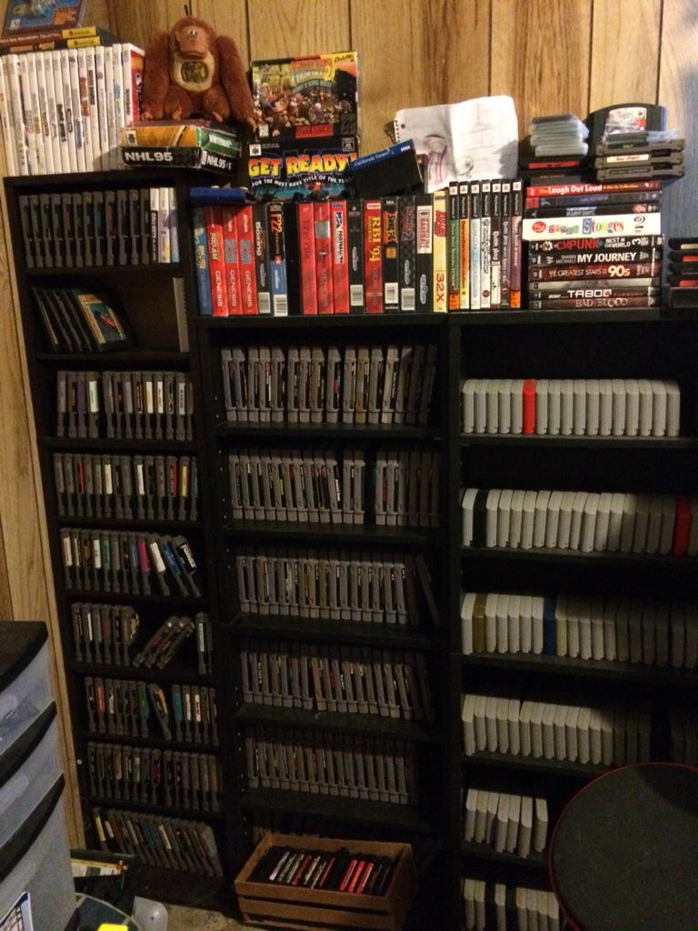 realjeffunstick's tweet photo. @gamesyouloved #saturday #shelfie I've been getting more NES games (leftmost shelf) lately to catch up with SNES &amp; 64 http://t.co/pGbSPpzHnS
