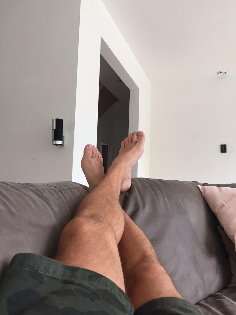 Bart0013's tweet photo. Nog even bekomen van de   #dodentocht . Zelfs aan de kant was het een zware nacht 😀 http://t.co/eTxLg9CM0f