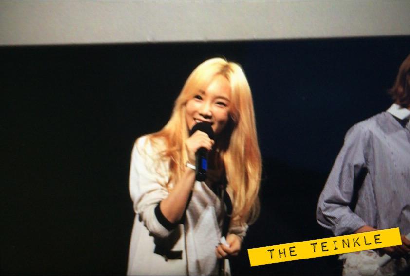 [PIC][15-08-2015]TaeYeon và SooYoung tham dự buổi công chiếu "SMTOWN THE STAGE" vào chiều nay CMcaBLpUkAAXhoA