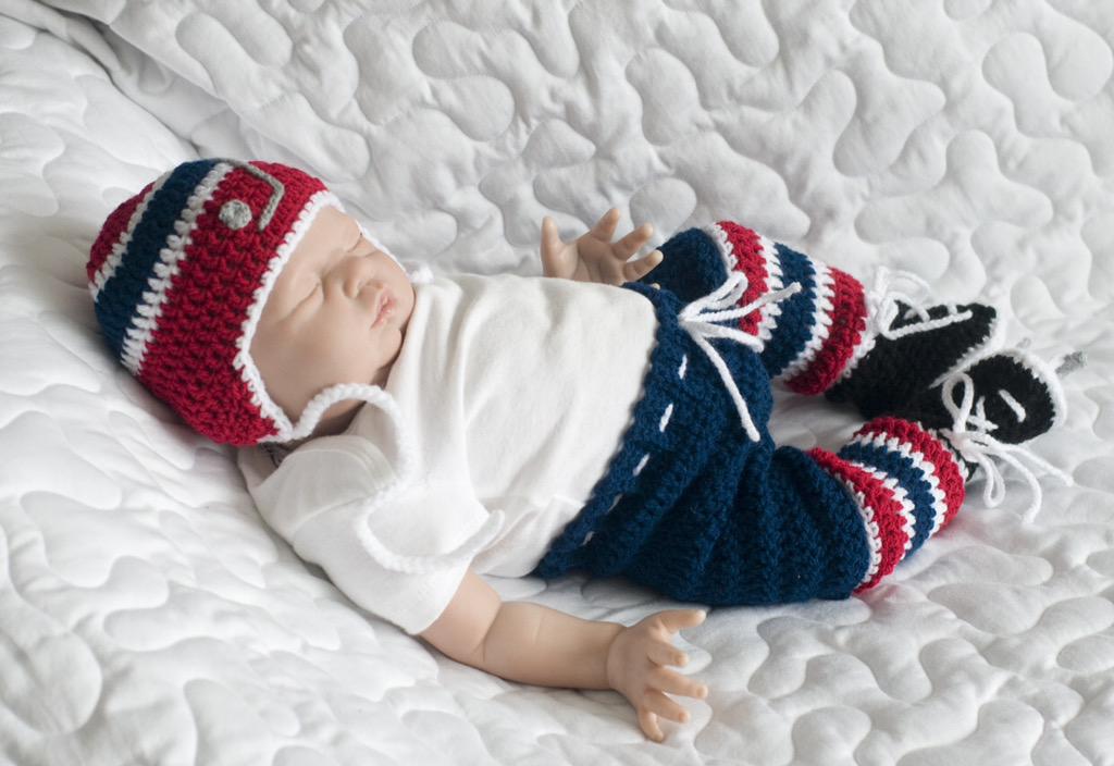 crochet baby hockey outfit pattern