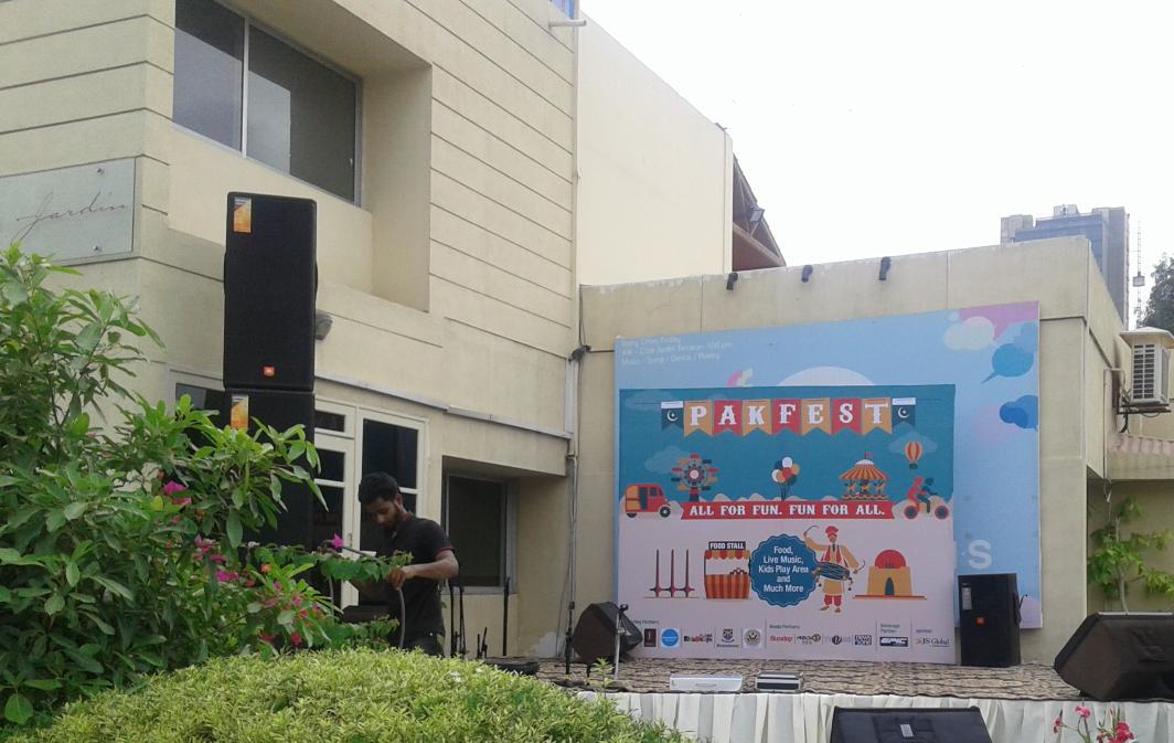 stoicKhan's tweet image. Enjoying  #PakFest