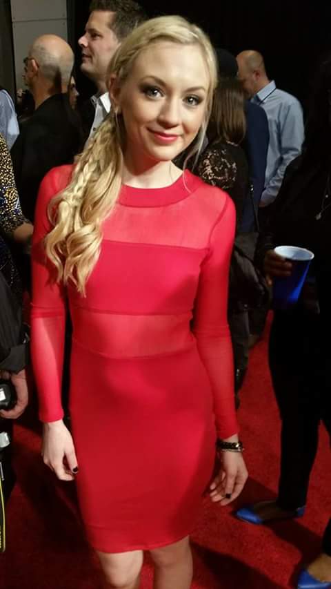 Happy 30th Birthday for Emily Kinney    