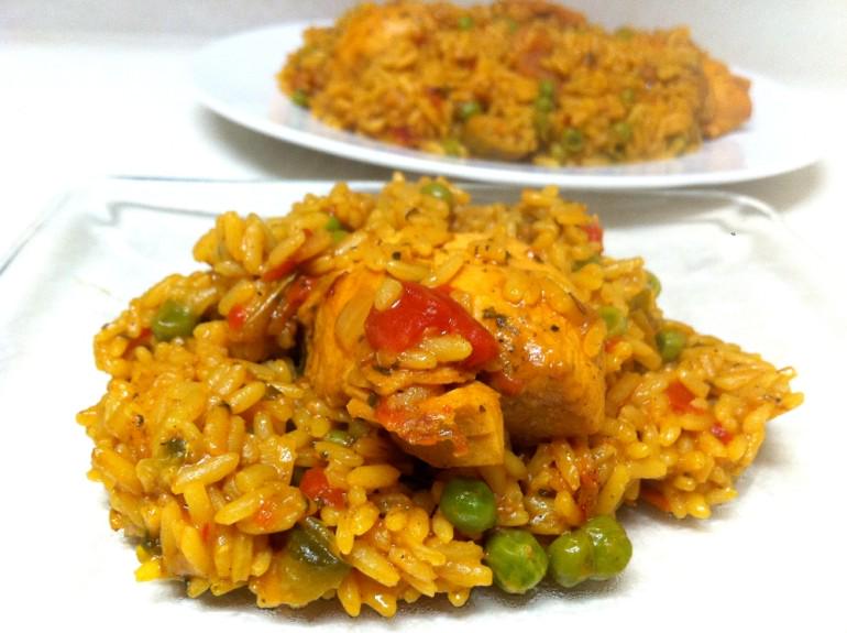ElNacionalWeb's tweet photo. Receta de arroz con pollo http://t.co/4VOwC0DlMz (vía @EME_deMujer) http://t.co/vmf9uaMtRr
