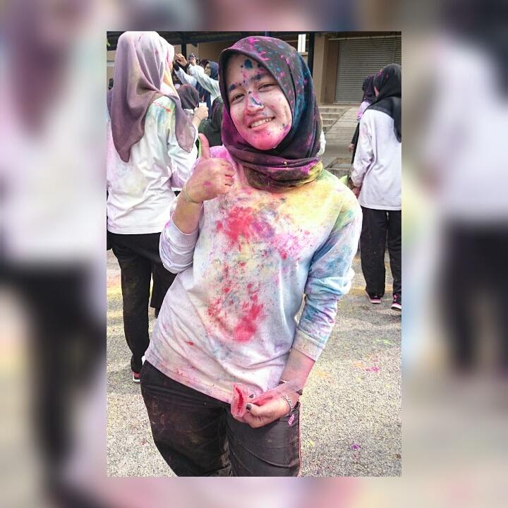 rozleenrahim's tweet image. 15 August 15. 
Rumusan : Colour run. Gold medal. Jamuan raya. Last raya.
I'm happy! I had fun! #kcscolourrun