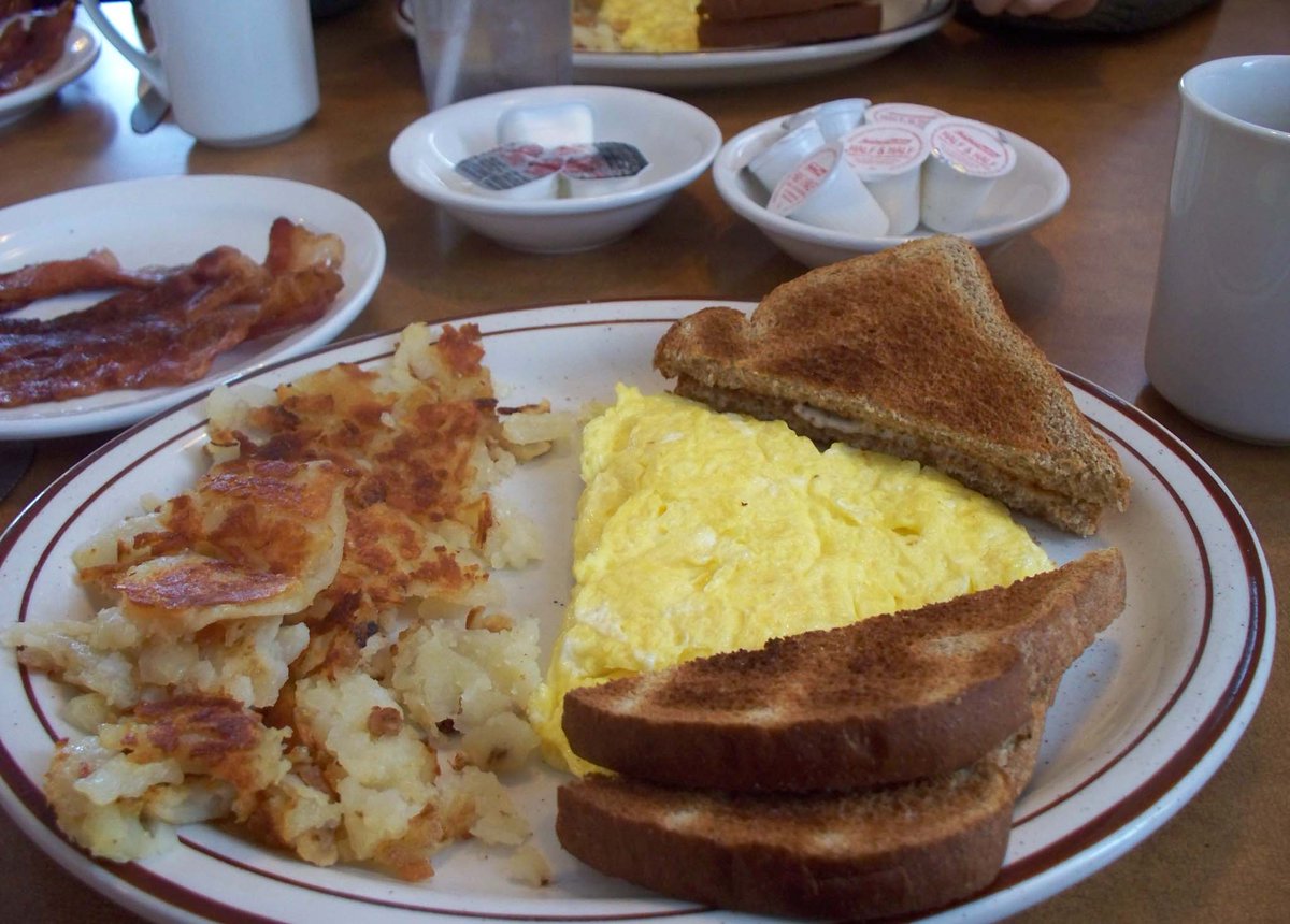 Breakfast is great, anytime! #EarlsDiner