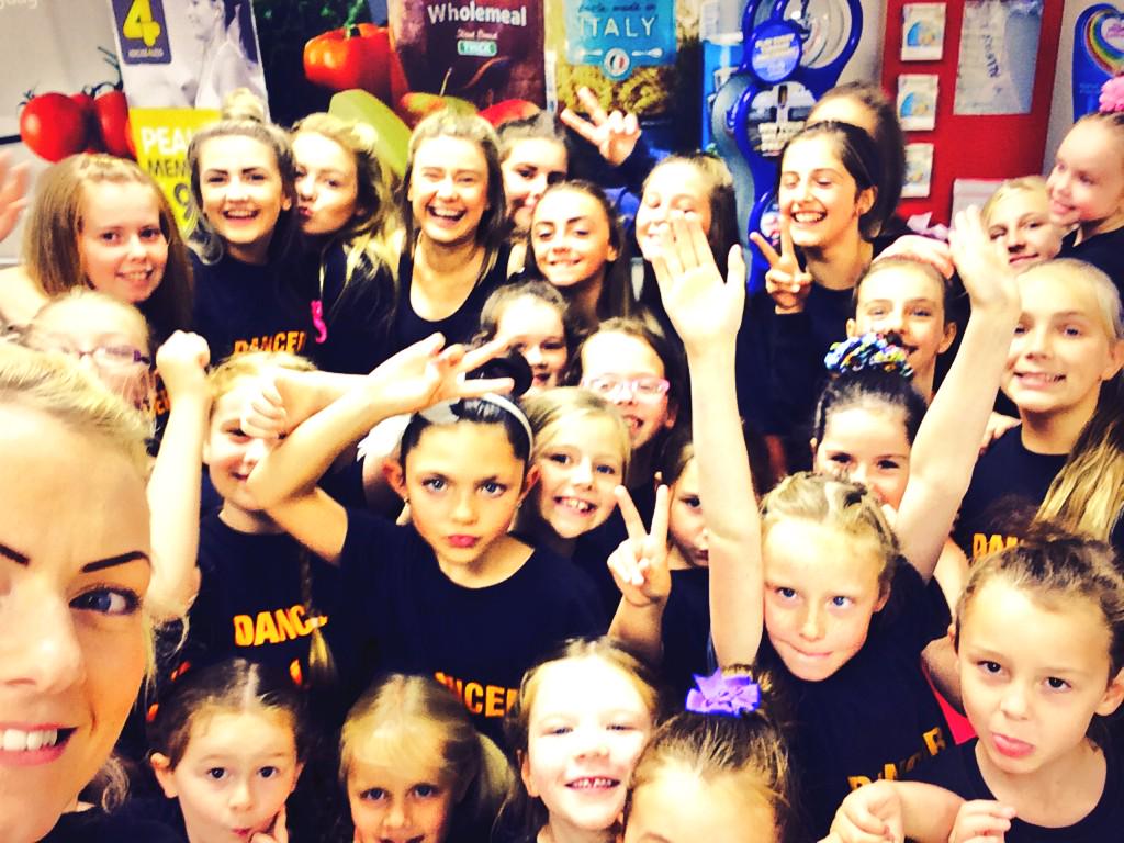 stepupsod's tweet photo. An amazing week continues.... To proud👯👯👏👏 http://t.co/QlDigCiaT1
