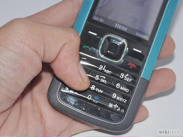 TheColIegeLife's tweet photo. #TodaysKidsWillNeverKnow the struggle of abc texting, hitting a key 3 times just to get 1 letter http://t.co/Ar9lHc7AGQ