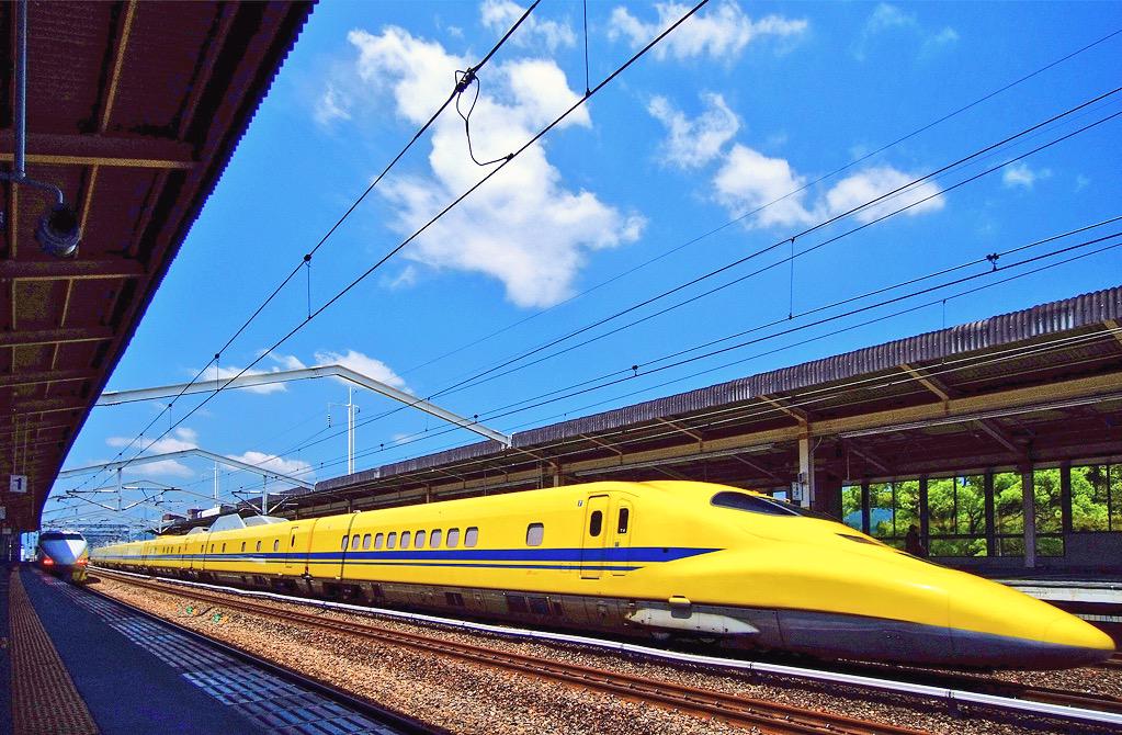 truthgp's tweet photo. やっぱり700系は広角が一番! #JR700 http://t.co/Vw4nCgTxbZ