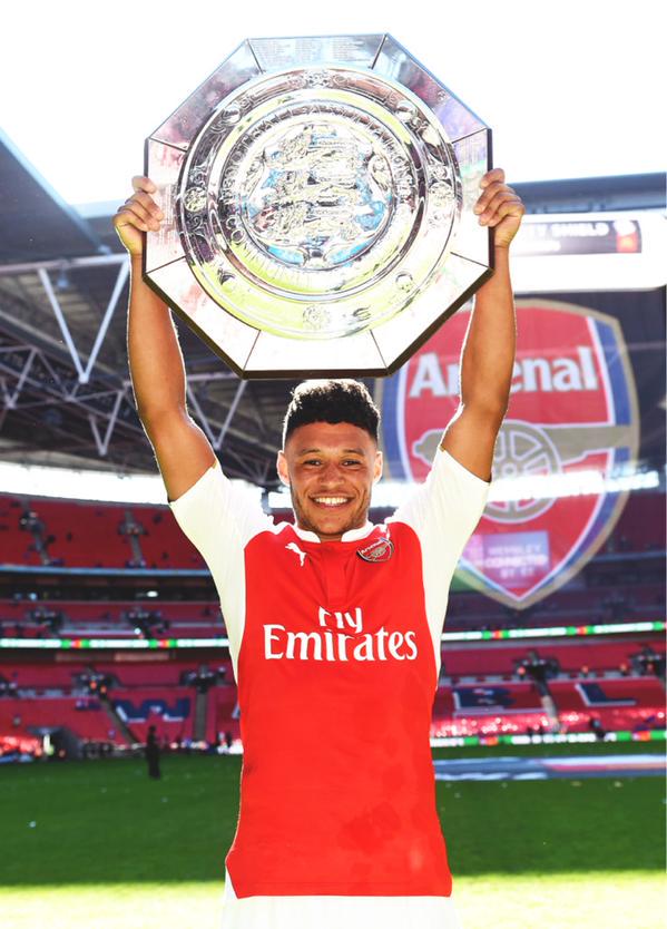 Happy Birthday to Arsenal midfielder Alex Oxlade-Chamberlain who turns 22 today. 