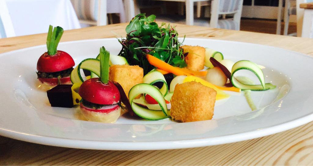 chefRuttledge's tweet image. Baby vegetable salad with chickpea fritters and pistachio vinaigrette, vegan friendly...