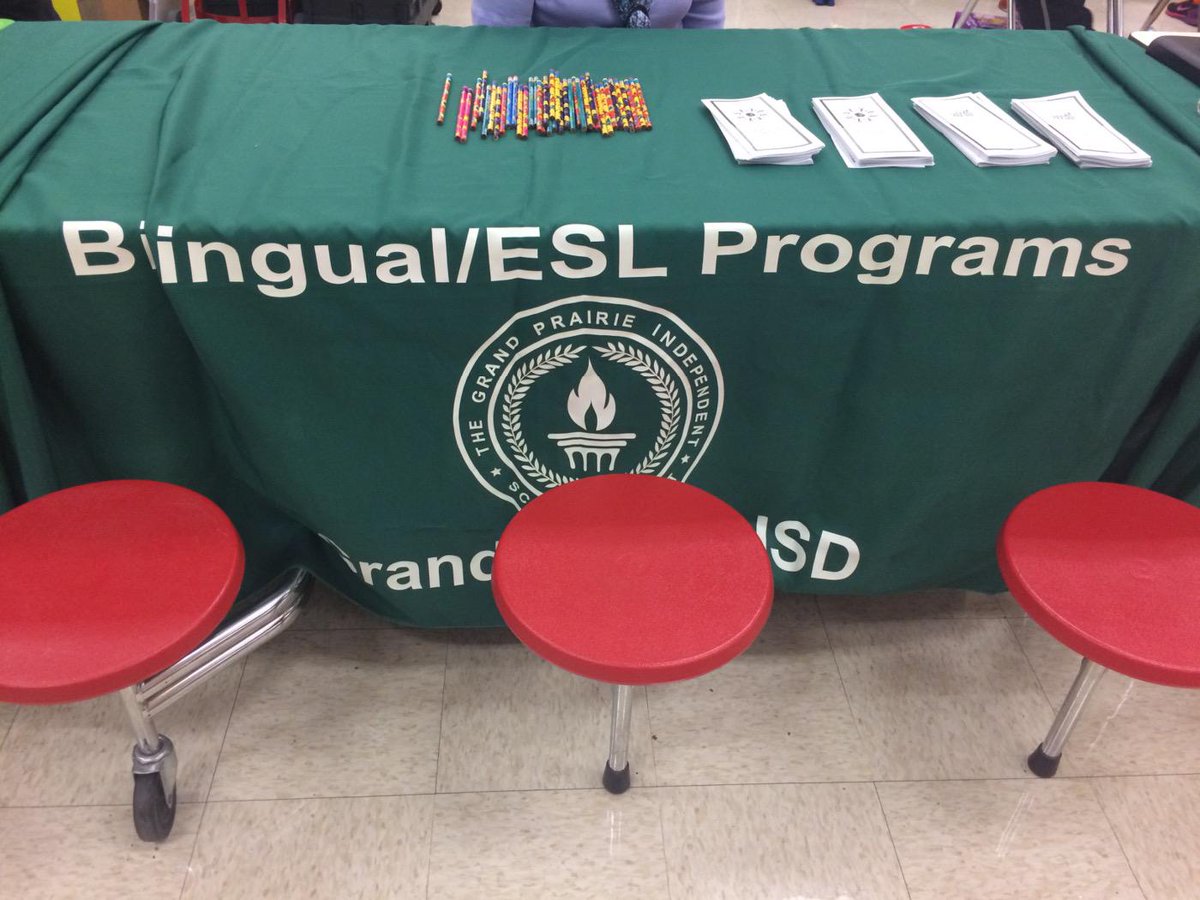 GPISDTeamELL's tweet photo. So many smiles @SGPHS today for the @grandprairieisd Fair! We're ready to serve these students &amp; families in 15-16! http://t.co/9kGxnudL2B