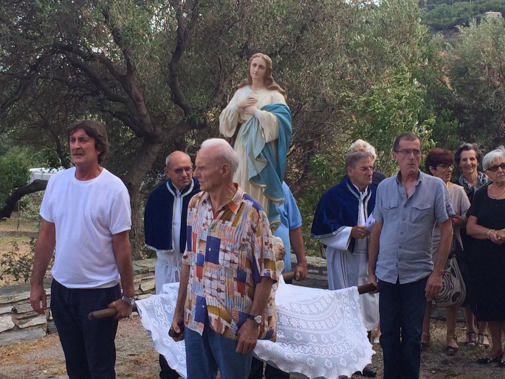 MaireVdp's tweet image. #pietrabugno#tradition#santa Maria #casevecchie