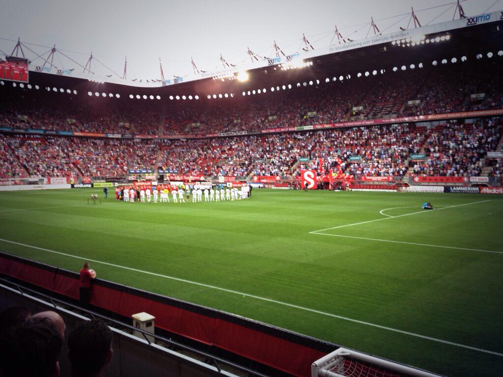 Vandaag met <a href="/DucoHoek/">Duco Hoek</a> van <a href="/Gem_Enschede/">Gemeente Enschede</a> naar <a href="/fctwente/">FC Twente</a> #zinin