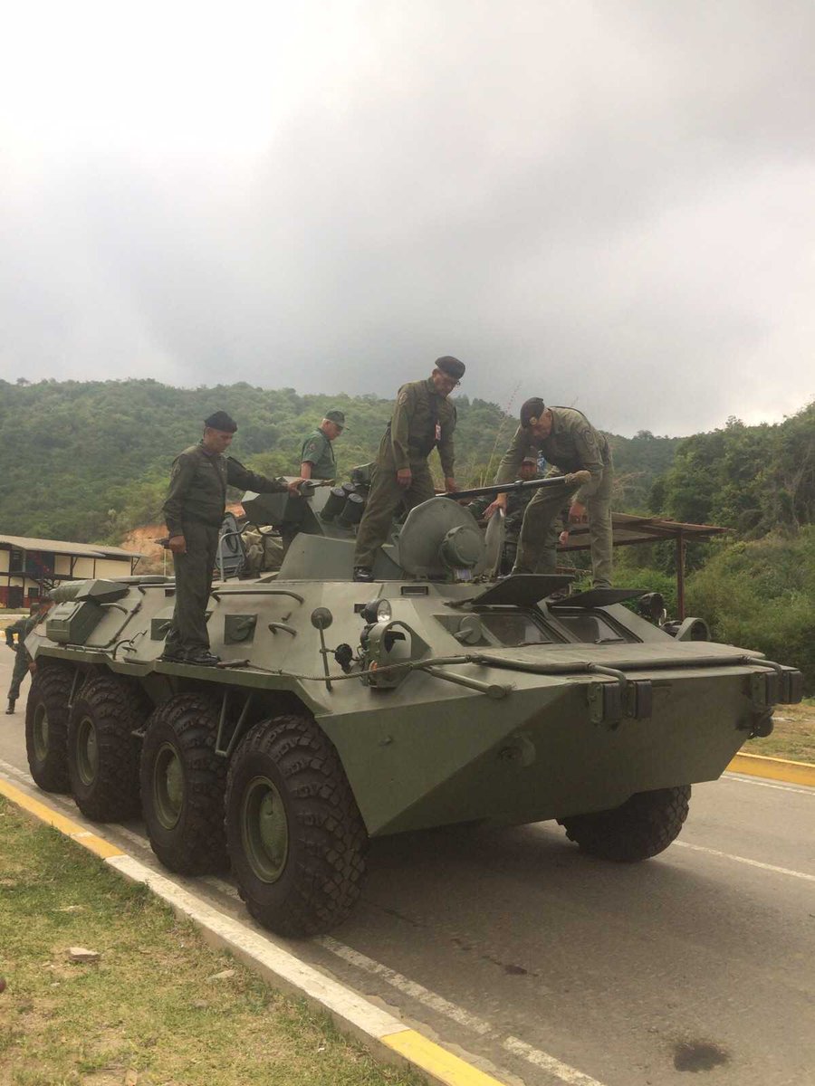 Armed Forces of Venezuela Photos - Page 2 CMdlj6hWcAEhlb7