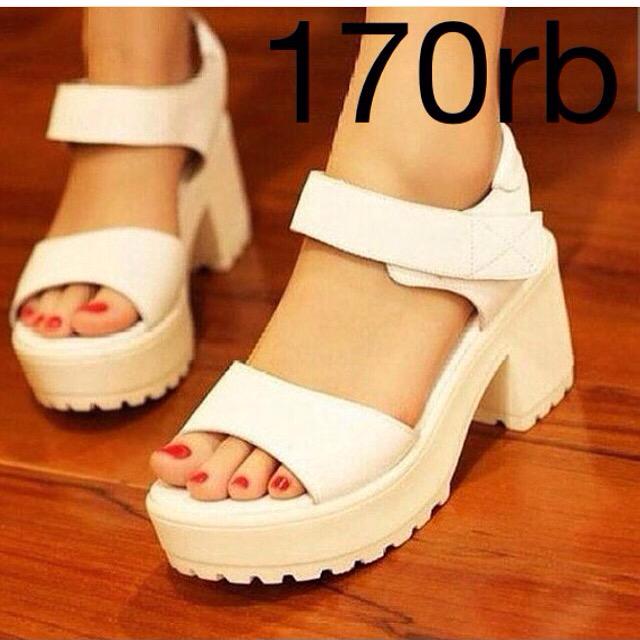 Girlsss_Store's tweet photo. @cariprodukid_ @cari_reseller @apaajaiklan @celotehpromo @cariklan #olshopjkt #onlineshopjkt #jualmurah #jualan http://t.co/Nznn5DUe5c