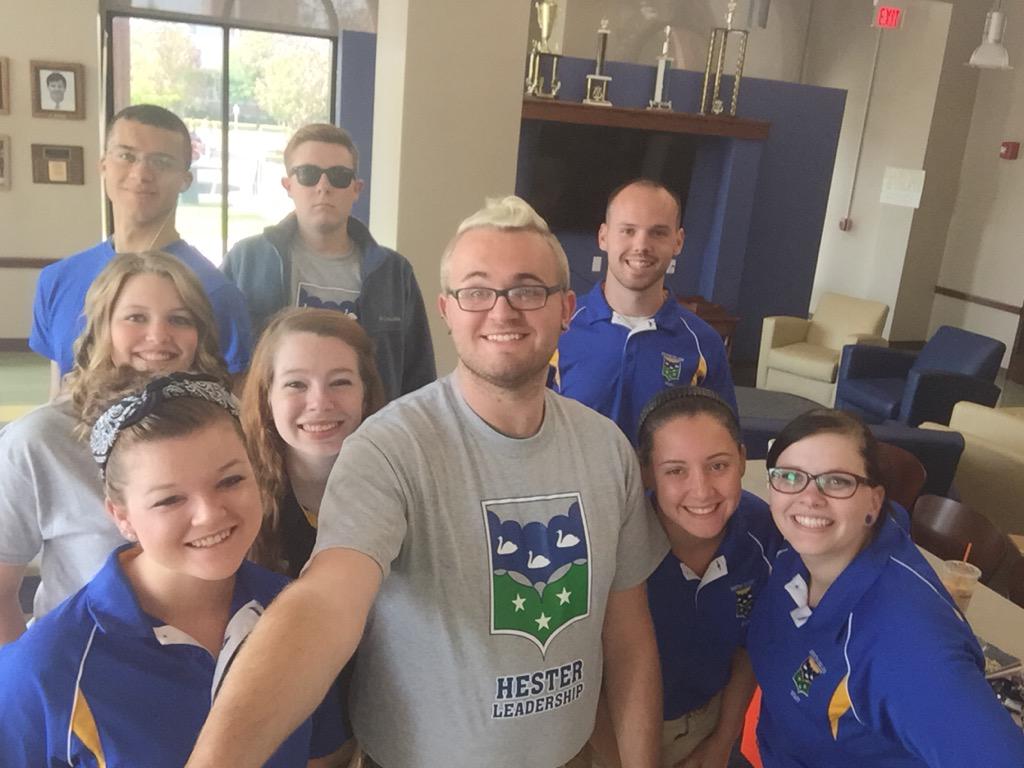 Our RAs are ready for new students to move in today! #GreatBeginnings <a href="/murraystateuniv/">Murray State University</a>