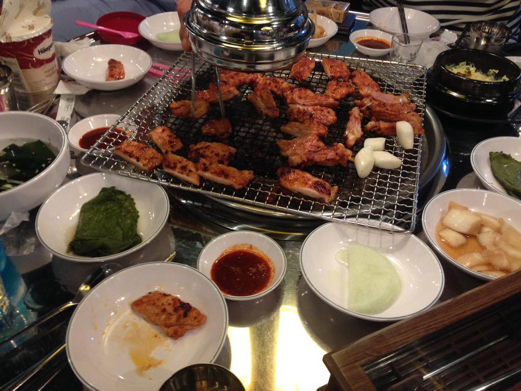 iamjuny tweet picture