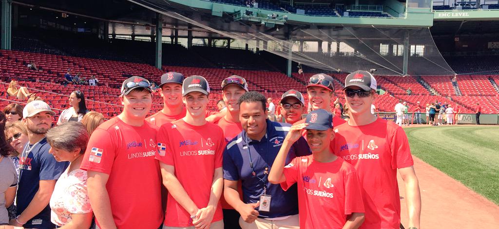 RedSox's tweet photo. The #RedSox Lindos Suenos crew is in the house today! http://t.co/IHDEZYJpnG