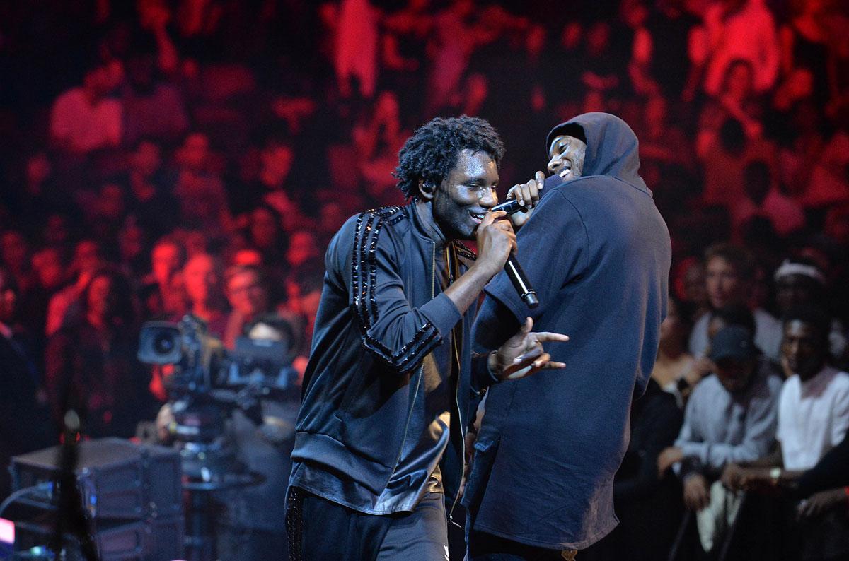 1Xtra's tweet photo. Perfect Saturday night viewing >> watch the FULL #1xtraProm on @BBCiPlayer: http://t.co/1wcDrQwRll http://t.co/jzAvRXFN4u