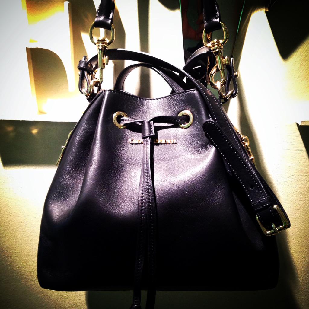 Yes Sir! I can Boogie #cesarepaciotti #london #boogie #bag #fashion #accessories #leather #luxury #sloanestreet
