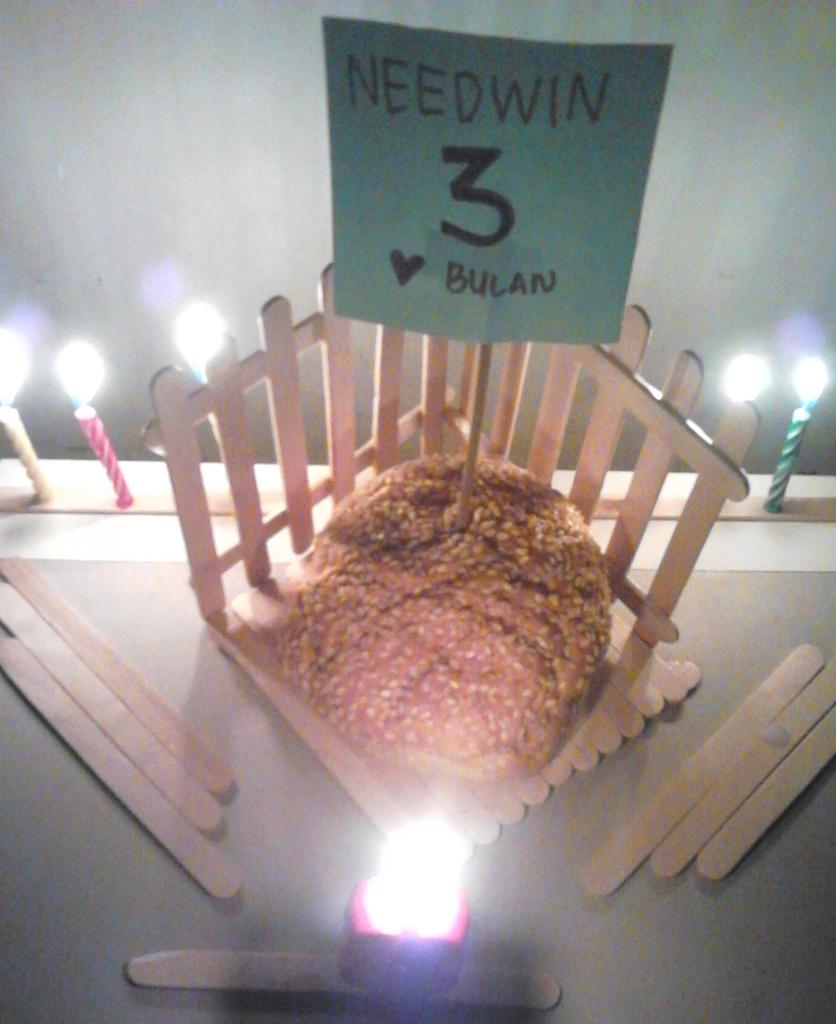 #16ke3NEEDWIN semoga bisa bertahan utk selalu bisa mendukung Kak Ewin sampai 1000bln lamanya, bahkan lebih. Amin 😊😊