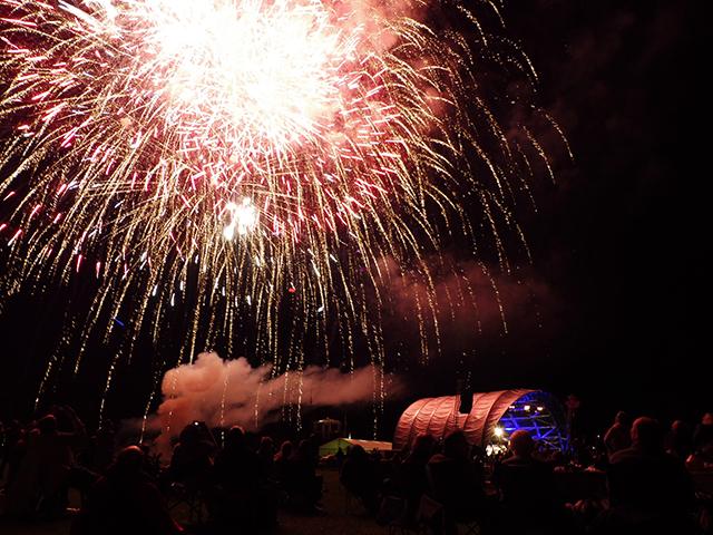 CiaraRHarper's tweet image. Looking forward to next year's #FlyingProms already :-)