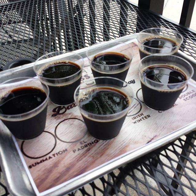 FloridaBeerBlog's tweet photo. It's time! #stoutsfordays #barrelaged @brasstappines @3sonsbrewing http://t.co/nnoXkgyJOe http://t.co/XnYEdDwLNK