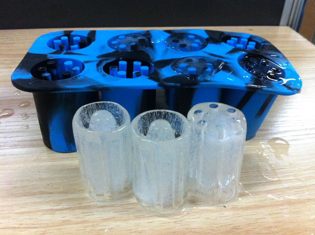 SmokeCubes's tweet photo. Cool it down with #SmokeCubes http://t.co/KAMcpciHhl