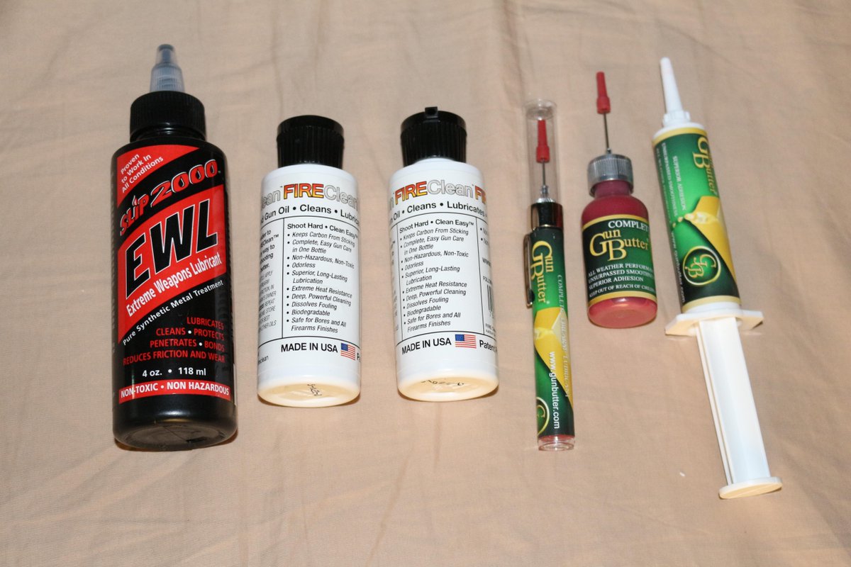 BULLBOYKENNELS's tweet photo. These are my current Lub's that I use for hand guns &amp; rifles. 
#Slip2000 #FireClean #GunButter http://t.co/3fMsl4eTGK