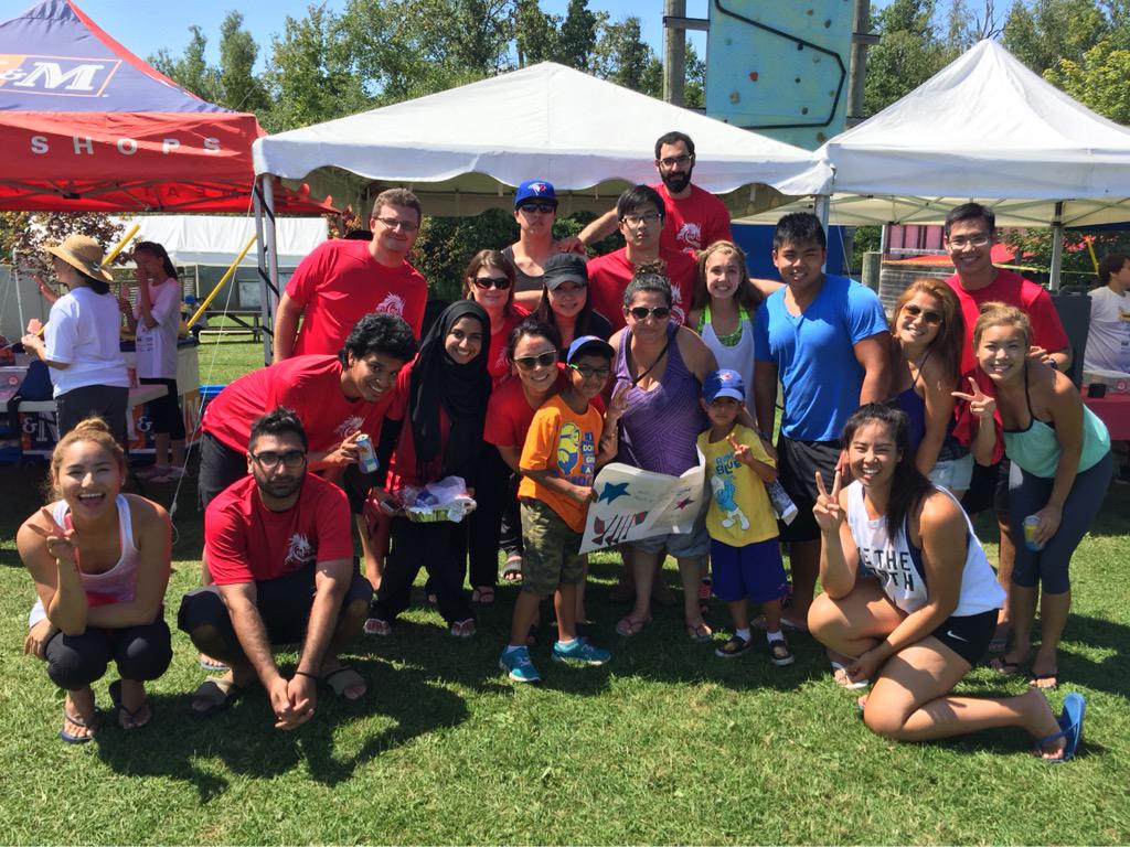 Imdia's tweet photo. @CitizenIBMCA Team IBM rocked it at Dragon Boat Racing for the United way! http://t.co/zdwrJAUuqj