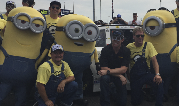 Happy birthday to our favorite Minion! The messageless Carl Edwards! 