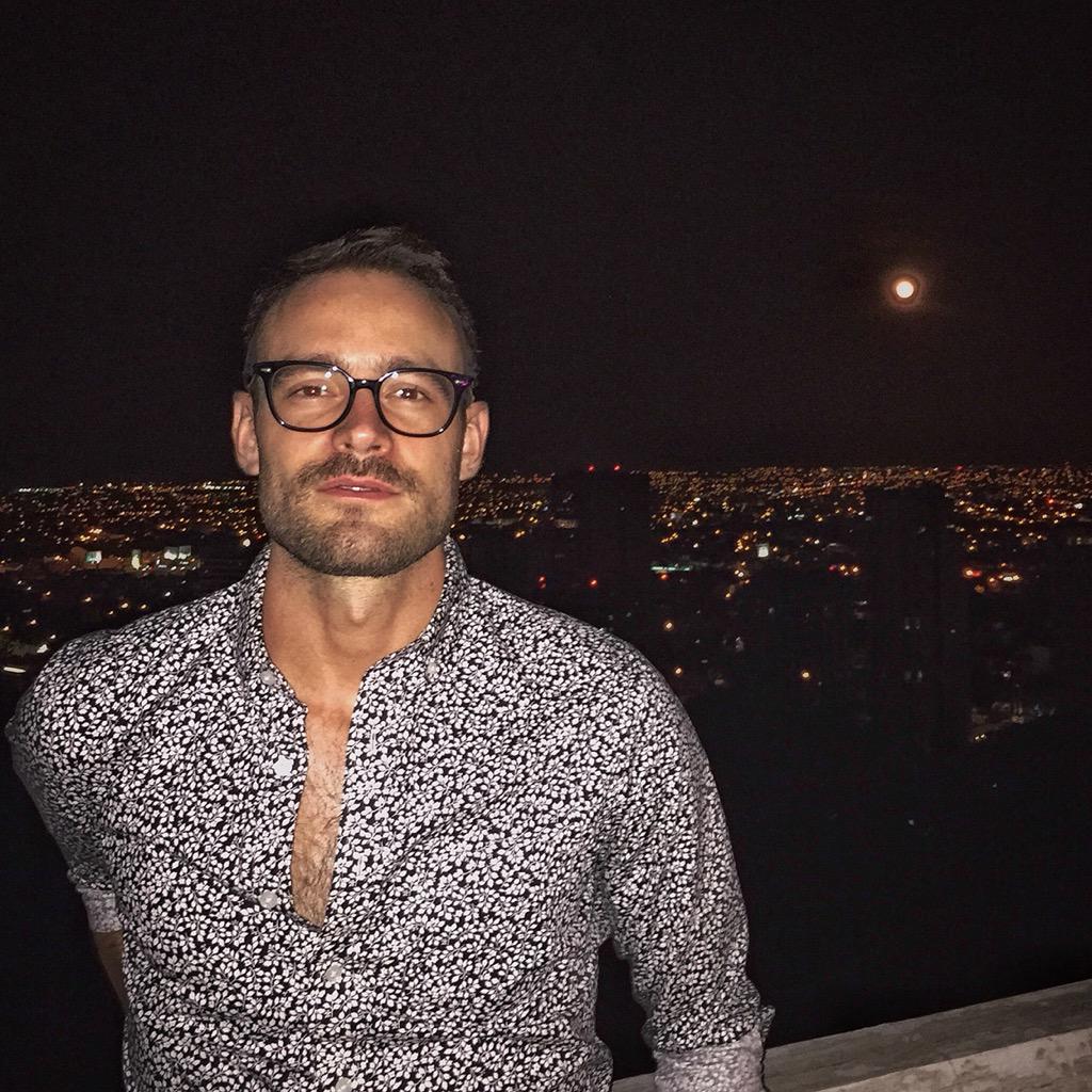 HugoSalat's tweet photo. About last wknd #Moonlight http://t.co/RDCP2GNDOV