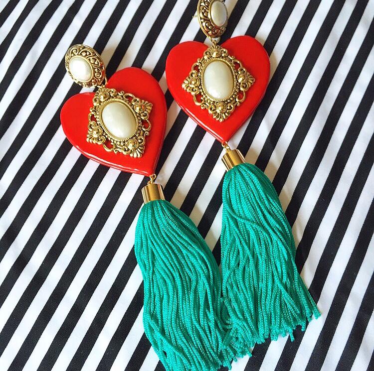 BADACIOUSNYC's tweet photo. "Pomme D'amour" Tassel Earrings are back in stock at http://t.co/kqkt3Gmchx

xoxo! http://t.co/jrLz8aNJG7