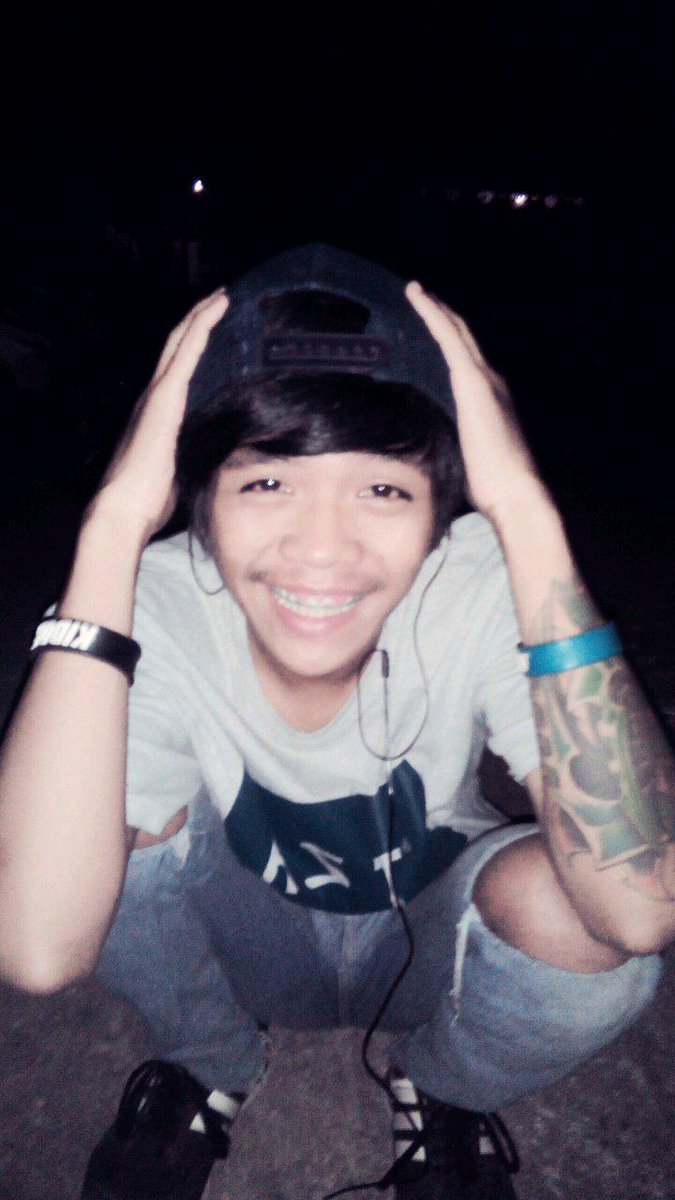 aldytalent's tweet photo. Me http://t.co/Dk1vE90MZN