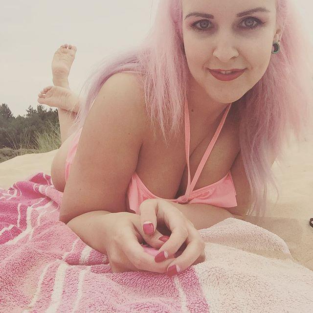 On Tuesday at the beach #feet #foot fetish #suicidegirls #thepose @suicidegirls #boobs #eyes #sg #sguk