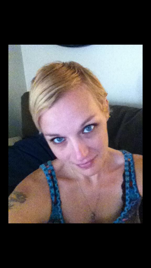 Blueamys tweet picture