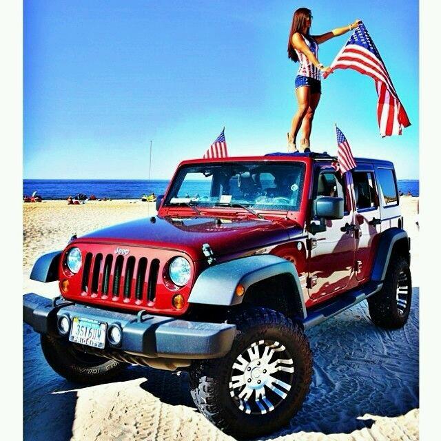 4x4extremejeep's tweet photo. Is there a better way to #celebrate #america then with a #jeep #jeeplife http://t.co/AUhTqFySZs