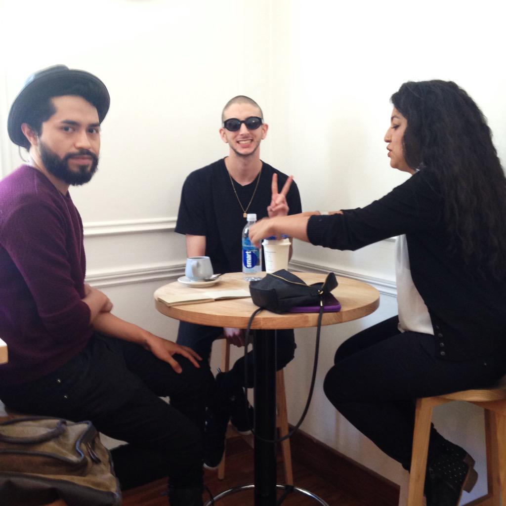 Axe_DFX's tweet photo. .@nomutemx en entrevista con @shlohmo en #CancinoRoma de @LosCancinos http://t.co/tIyCsipBmz