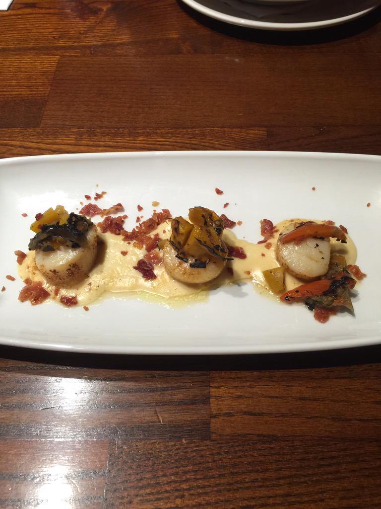 mrshiggy09's tweet photo. @MandCManchester @MDOG_Manchester Fantastic meal MandC as always. Happy belated Birthday. http://t.co/D6x8EvHYk9