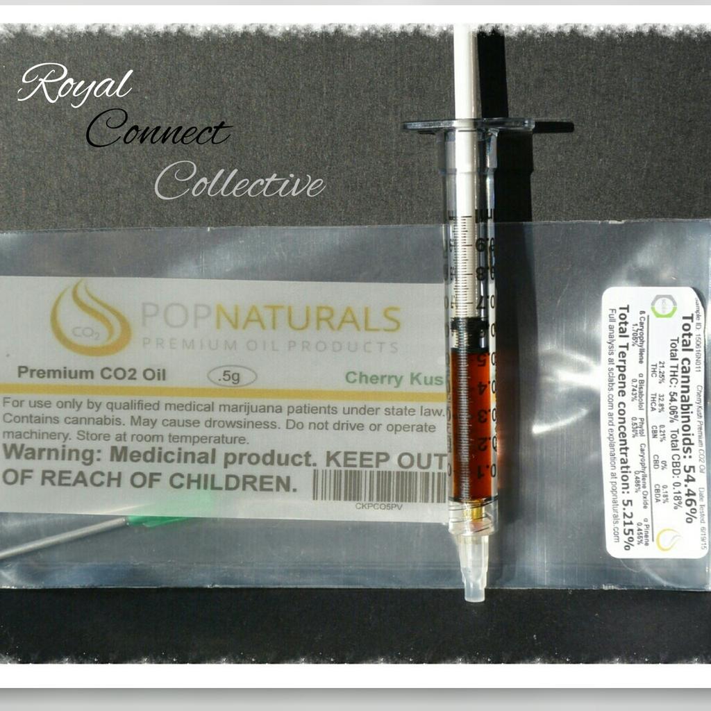 RoyalConect's tweet photo. #PopNaturals #PremiumCo2Oil ​#Syringes Impressive with its Clean #Heady Long lasting High!Look👀 for Us on#WeedMaps http://t.co/i7kL6EH31R