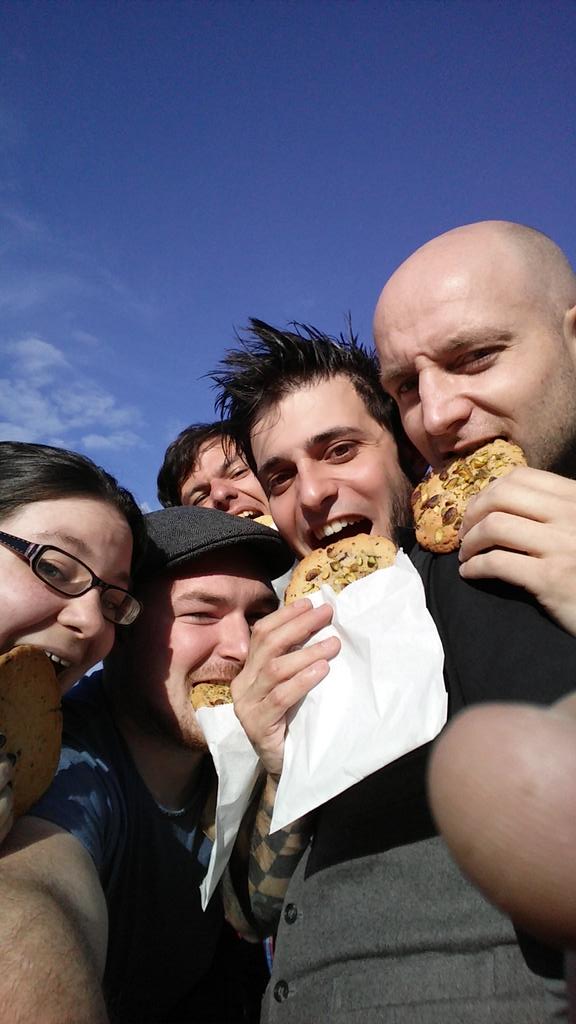 LBL_Official's tweet photo. The band enjoying our pre-gig deliciousness of dark choc, pistachio and sea salt cookies from @thomascookieco #mmmmmm http://t.co/SOx7SA9mmM