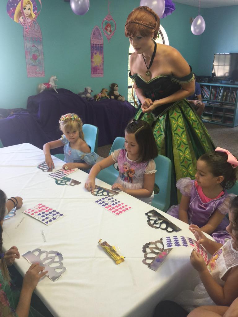 SonterraMembers's tweet photo. all our little divas at the princess party! Look at what you're missing out on! http://t.co/YgDsGYGBXk