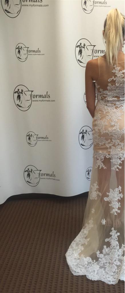 MeganCheer16's tweet photo. Sneak peak for Homecoming '15 http://t.co/CaKybNwV6B