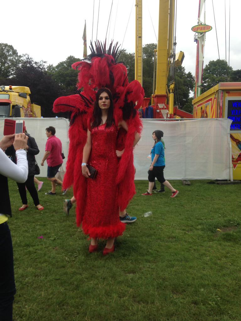 KellyHooper88's tweet photo. @PrideCymru #PrideCymru http://t.co/oYdWJJo2IH