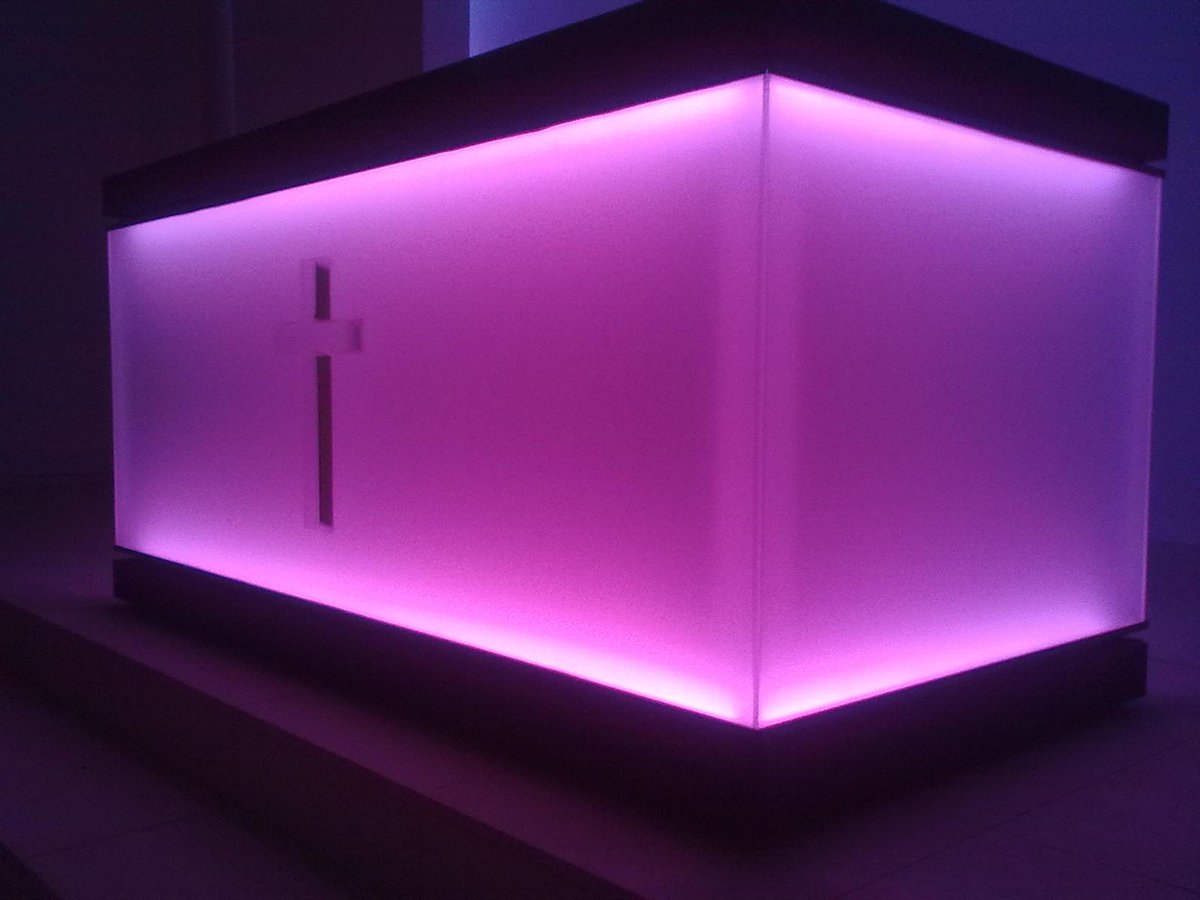 MariaNannou's tweet photo. #FeelingReligious #JamesTurrell #DorotheenstadtCemetery #Sublime http://t.co/4xTEFOTD0U
