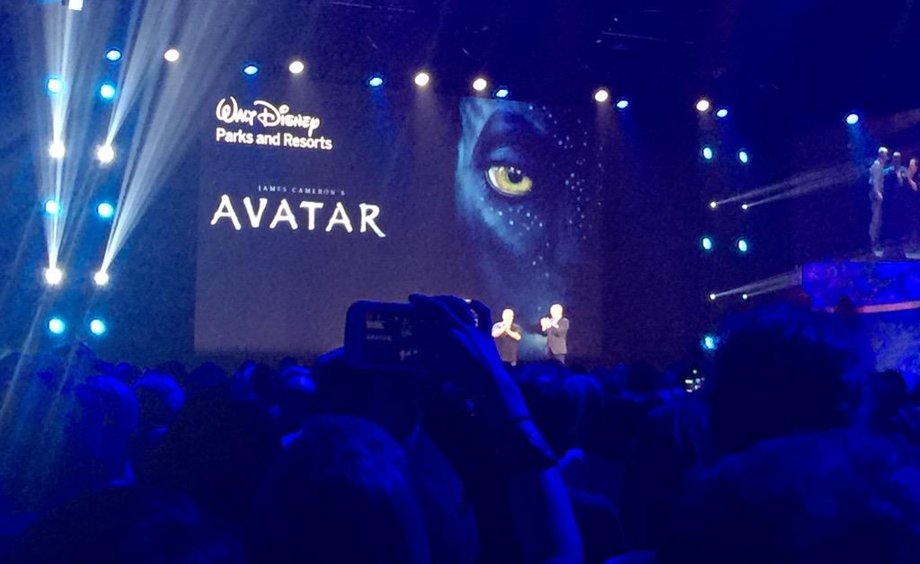 It\s James Cameron\s birthday tmrw, so audience just sang happy birthday to Jim 