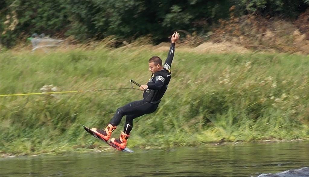 waterways_Irl's tweet photo. Congratulations to all the competitors on the European Lowlands Tour Stop #wievents @visitourtown @cableandwake http://t.co/OlSzGInvos