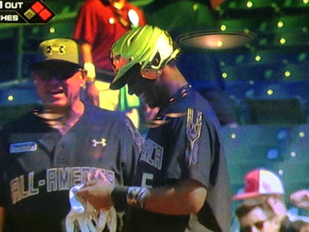 rktman33's tweet photo. Awesome watching @KingJonesIV_ on the MLB network in Chicago! #SeattleStars #PNW #GoStars http://t.co/x12Q37qyq0